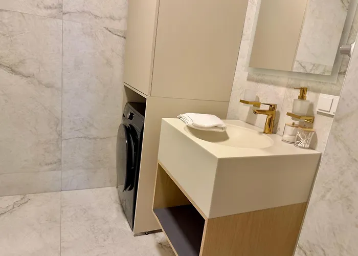 Апартаменты Luxury Rooftop Legrand *