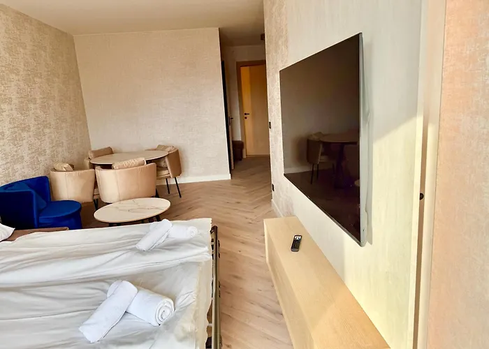 Апартаменты Luxury Rooftop Legrand *