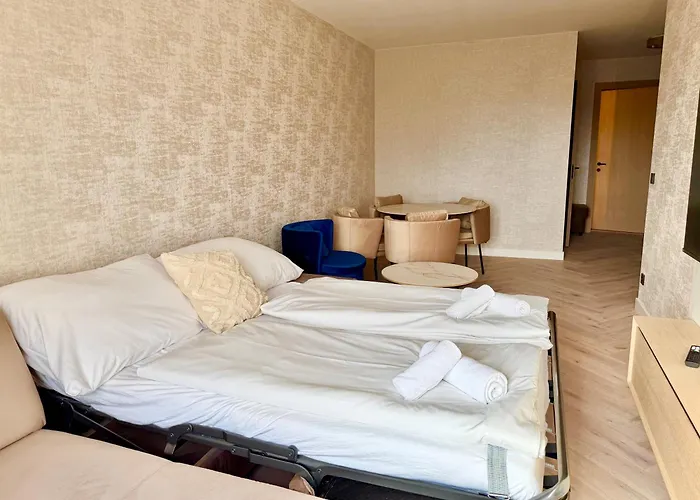 Апартаменты Luxury Rooftop Legrand *