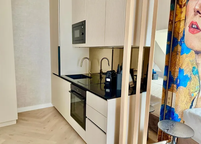 Апартаменты Luxury Rooftop Legrand *